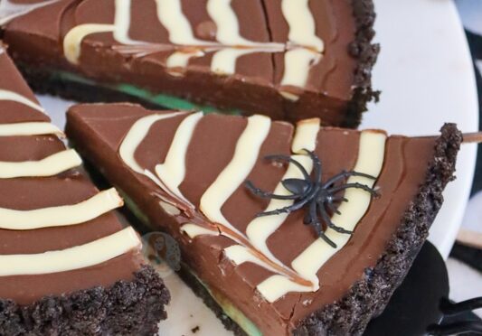 Spooky Spider Web Tart