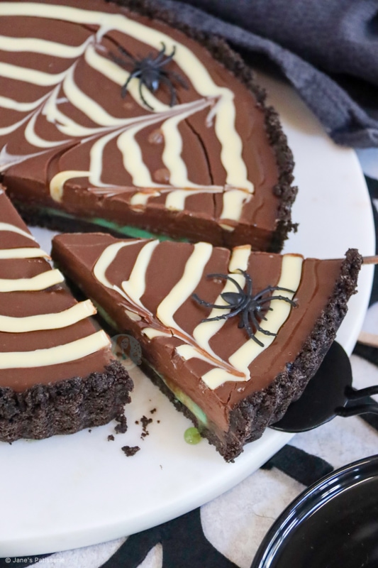 Spooky Spider Web Tart