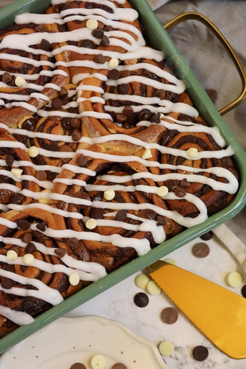 Sticky Chocolate Sweet Rolls!