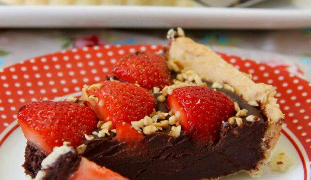 Strawberry Hazelnut Chocolate Tart!