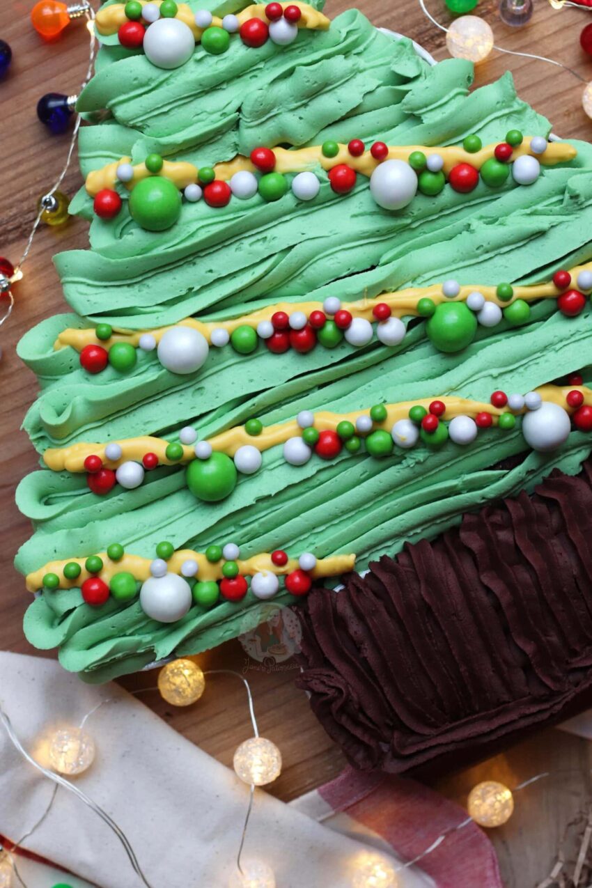 Tear & Share Christmas Tree Cupcakes!