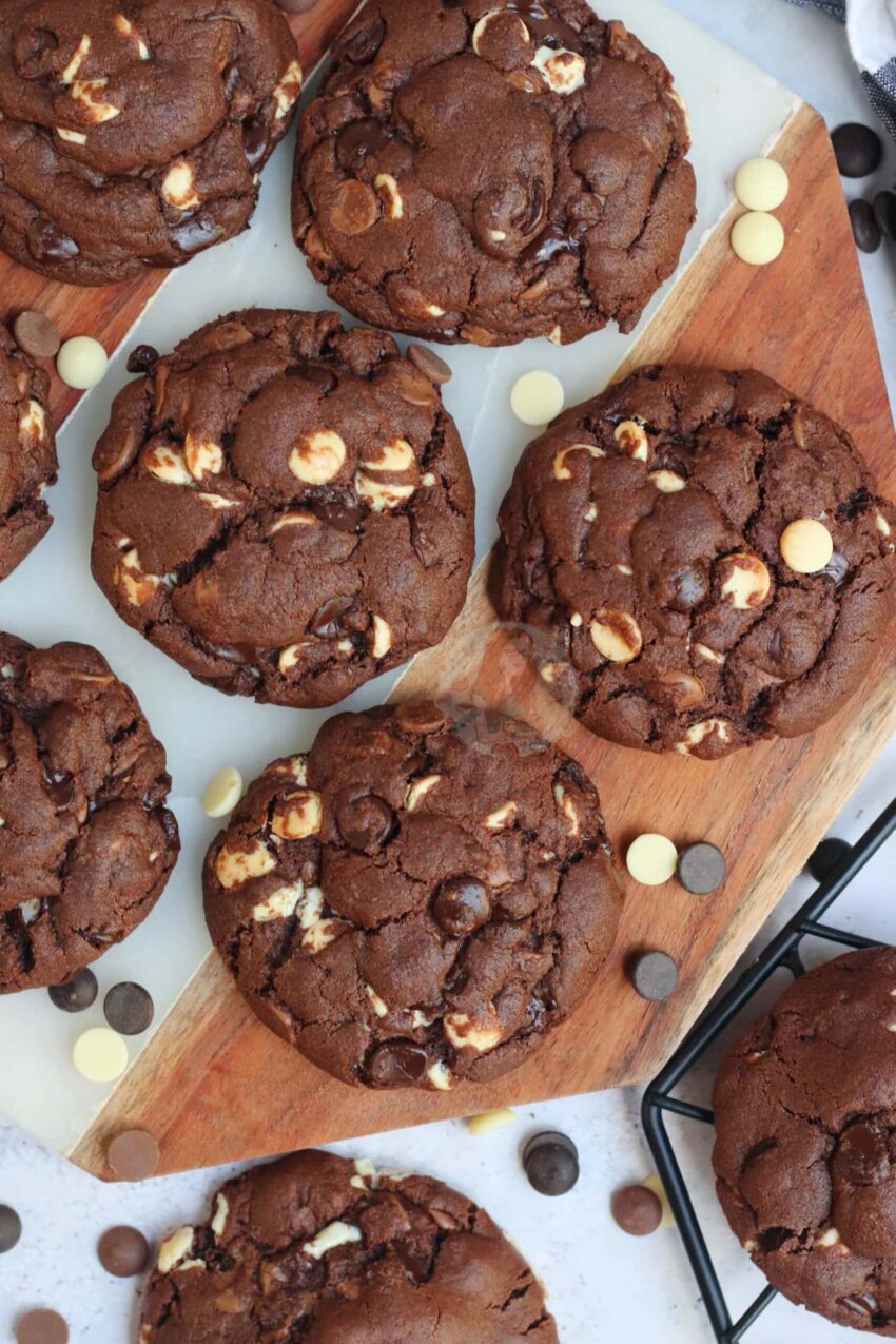 Triple Chocolate NYC Cookies!