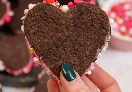 Valentines Sandwich Cookies!