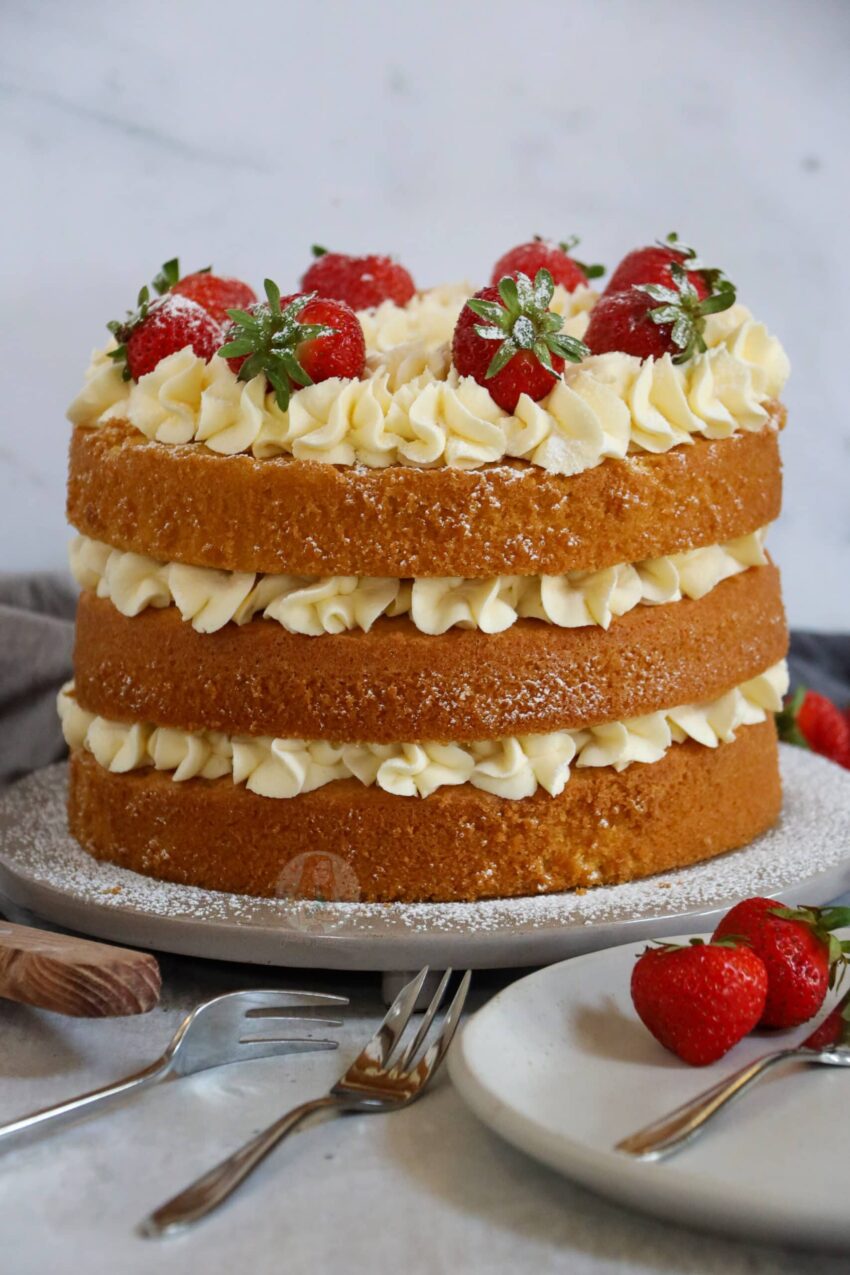 Victoria Sponge – Celebration Cake!