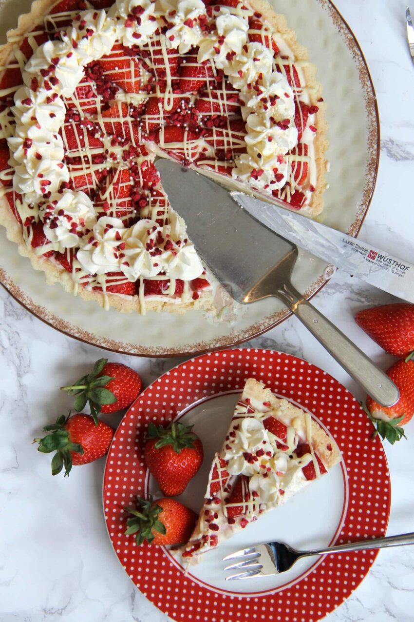 White Chocolate and Strawberry Tart!