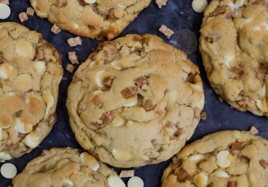 White Chocolate Fudge NYC Cookies
