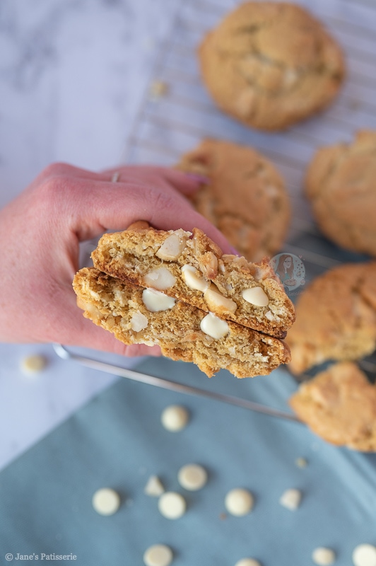 White Chocolate Macadamia Cookies!