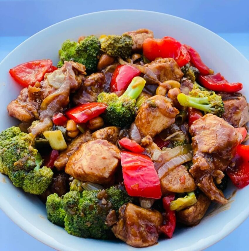 The G’s Kitchen Chicken Cashew Stir-fry.