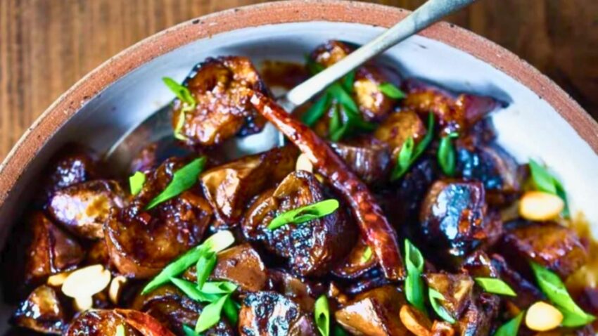 Chinese Eggplant with Spicy Szechuan Sauce (1)
